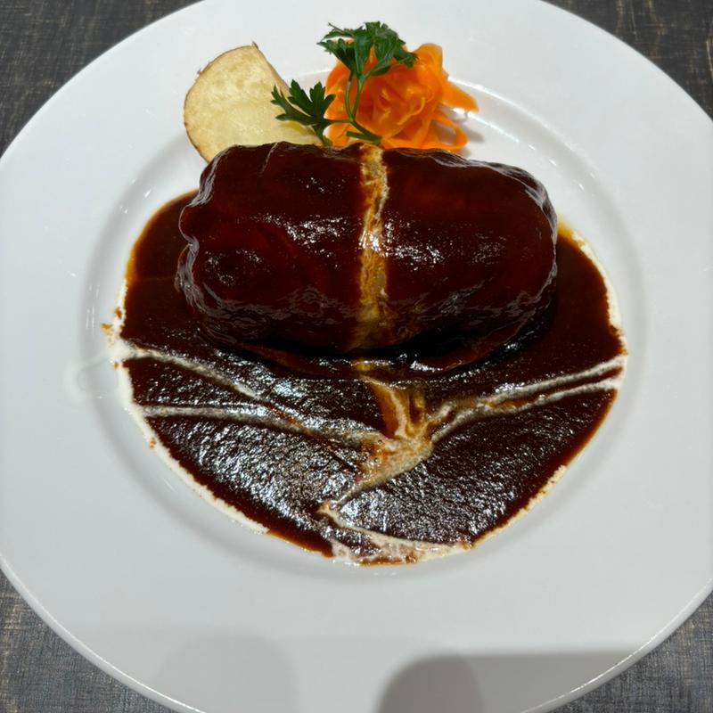 デミグラスソースロールキャベツ(Bistro Roven(ビストロローブン)新宿)