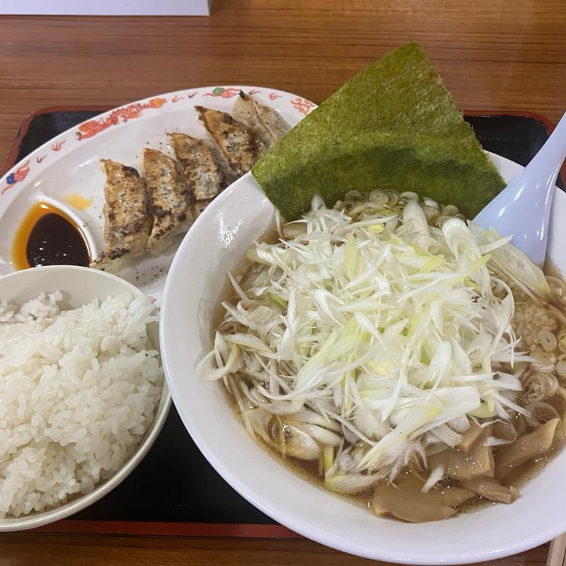 東京ラーメンネギ半ライス(ゆにろーず 日立十王店 )