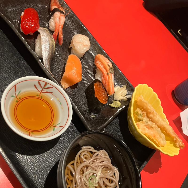 (ユック 千歳空港ターミナルビル店)