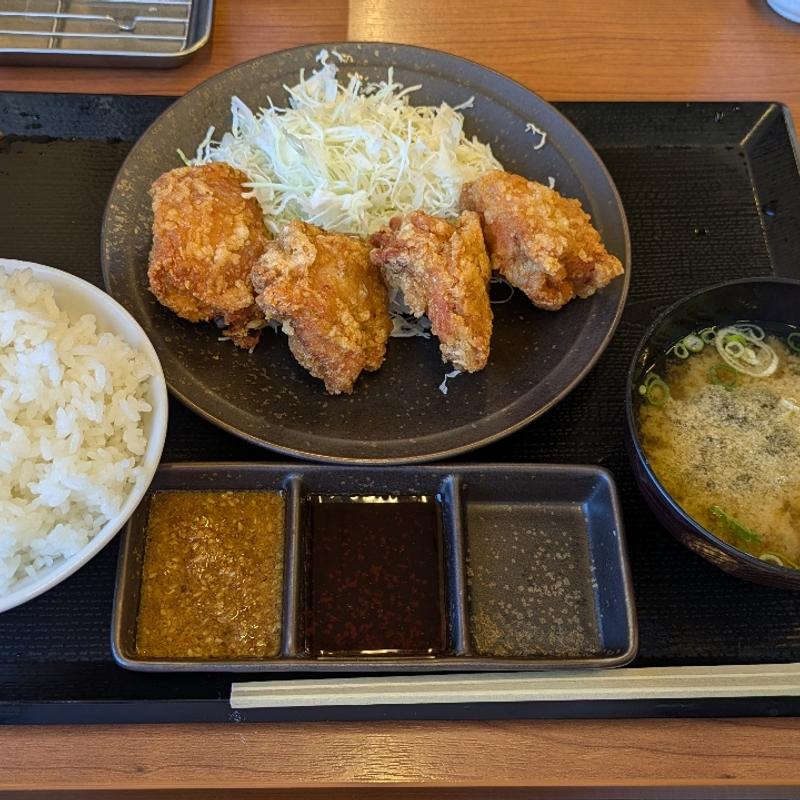 からやま定食（4個）ご飯大盛(からやま 長岡店)