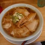 ワンタンメン　大盛(ワンタンメンの満月 三鷹店)