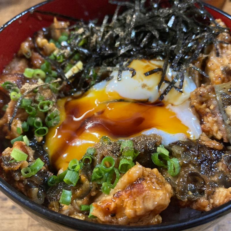 月見ギガ増し丼+(名代 宇奈とと 錦糸町店)