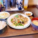 レバニラ定食(加曾利屋)