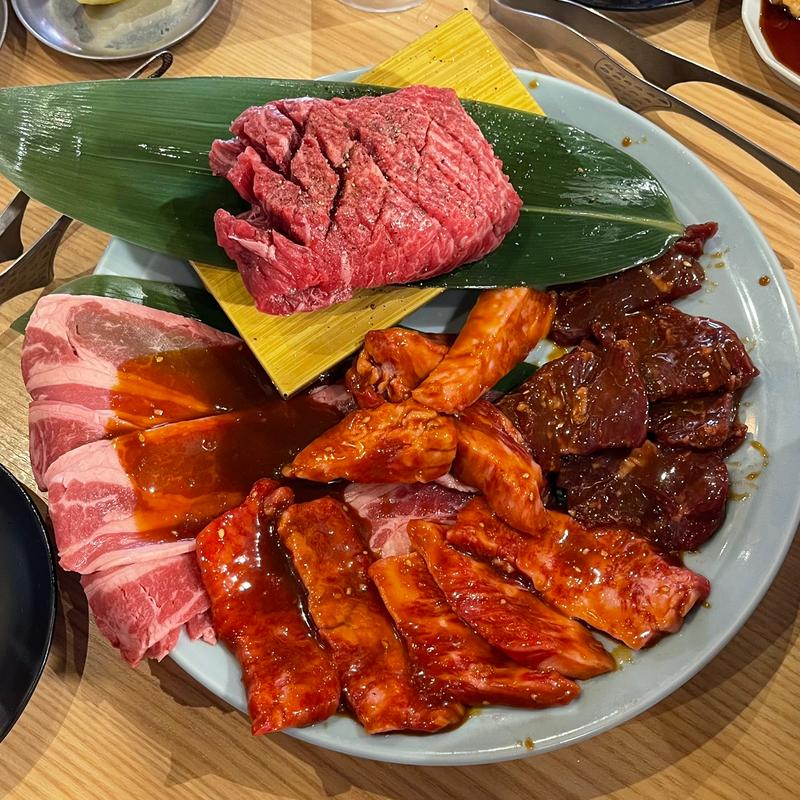 まるよし盛り(焼肉ホルモンまるよし精肉店 新福島店)