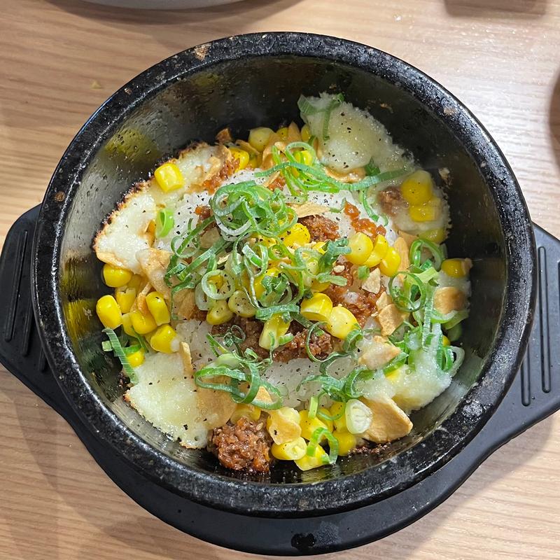 石焼ガーリックかバター(焼肉ホルモンまるよし精肉店 新福島店)