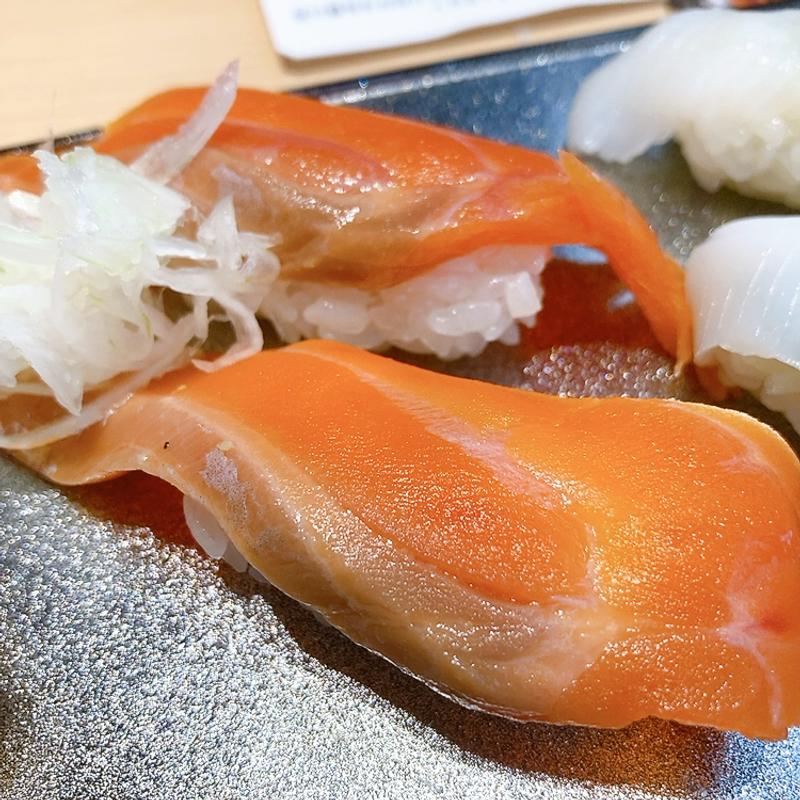 サーモン(すし蔵 浜田本店 （すしぞう）)