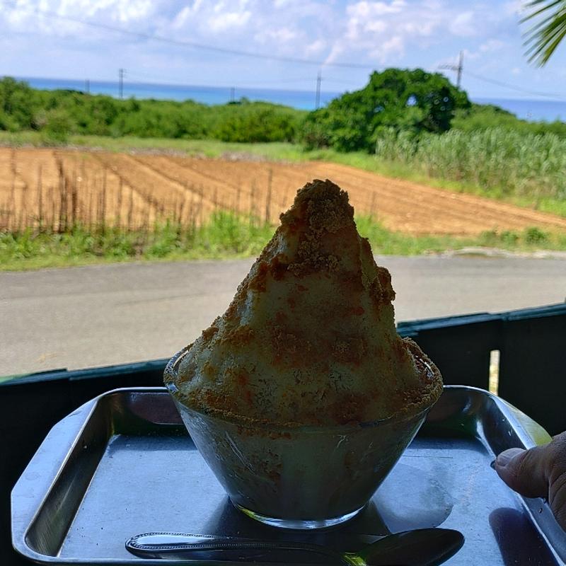 黒糖かき氷(パーラーみんぴか )