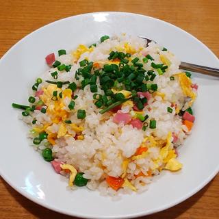 五目チャーハン(天府舫 （テンフファン）)