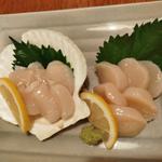 ホタテ刺し(鮨芳)