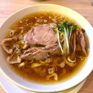 中華そば大盛り(手打ち親鶏中華そば 綾川 大成店)
