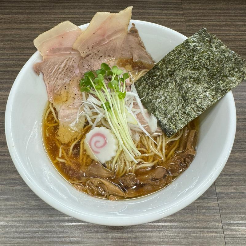鴨だし特製ラーメン(煮干と鶏 ひんな)