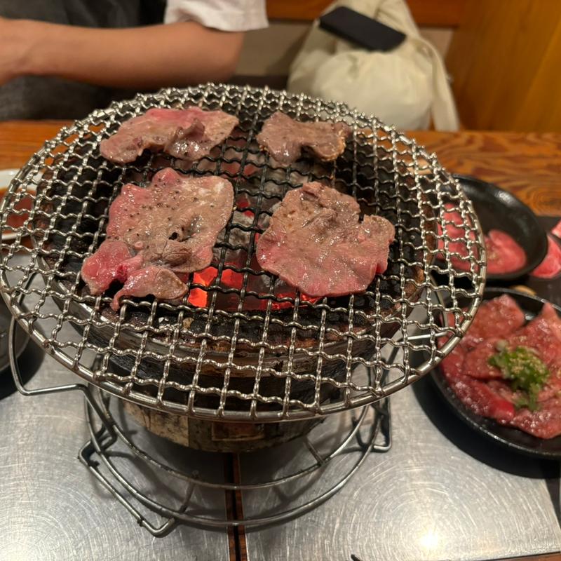 牛タン(七輪炭火焼肉 遊輪  読売ランド前店)