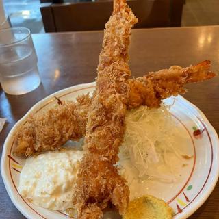 エビフライ タルタルソース添え(ときわ食堂)