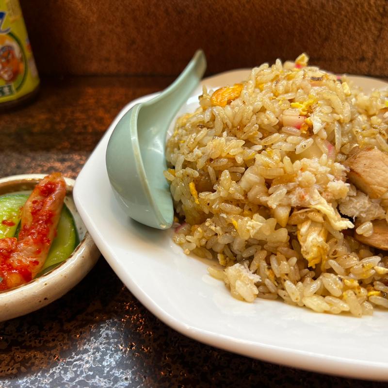 半チャーハン、ラーメン(味楽)