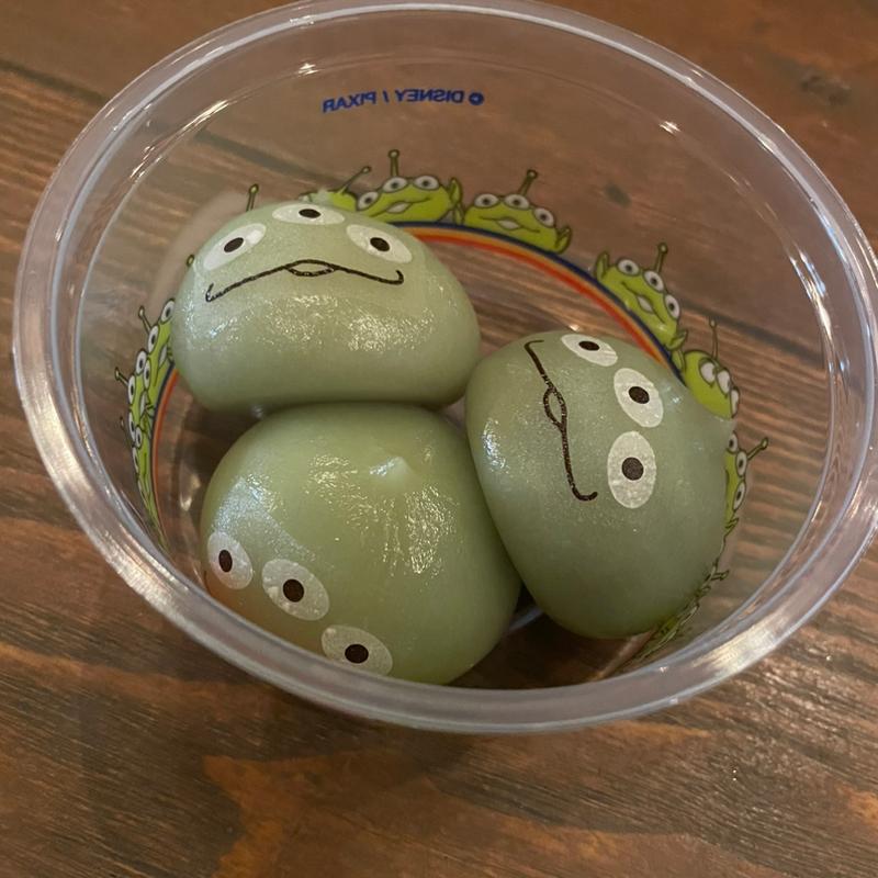 リトルグリーンマン(ユカタンベースキャンプ・グリル)