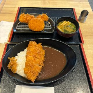 カツカレー+コロッケ+イカフライ(かつ庵 八千代大和田店)