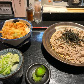 えびのかき揚げ丼とお蕎麦のセット(蕎麦切り くろ)