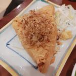 炭火焼  定義山の三角揚げ