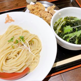 鯛だし塩つけ麺と唐揚げ2個セット(三田製麺所ジ・アウトレット広島店)