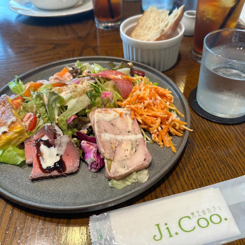 ヘルシーサラダプレートランチ(覚王山カフェ Ji.Coo.)