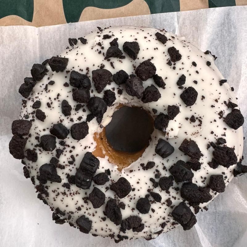 クッキー＆クリームドーナツ(スターバックスコーヒー 札幌北野店)