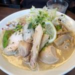 鶏白湯ちゃーしゅー麺(麺や ようか )