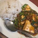 麻婆飯(按田餃子 代々木上原店)