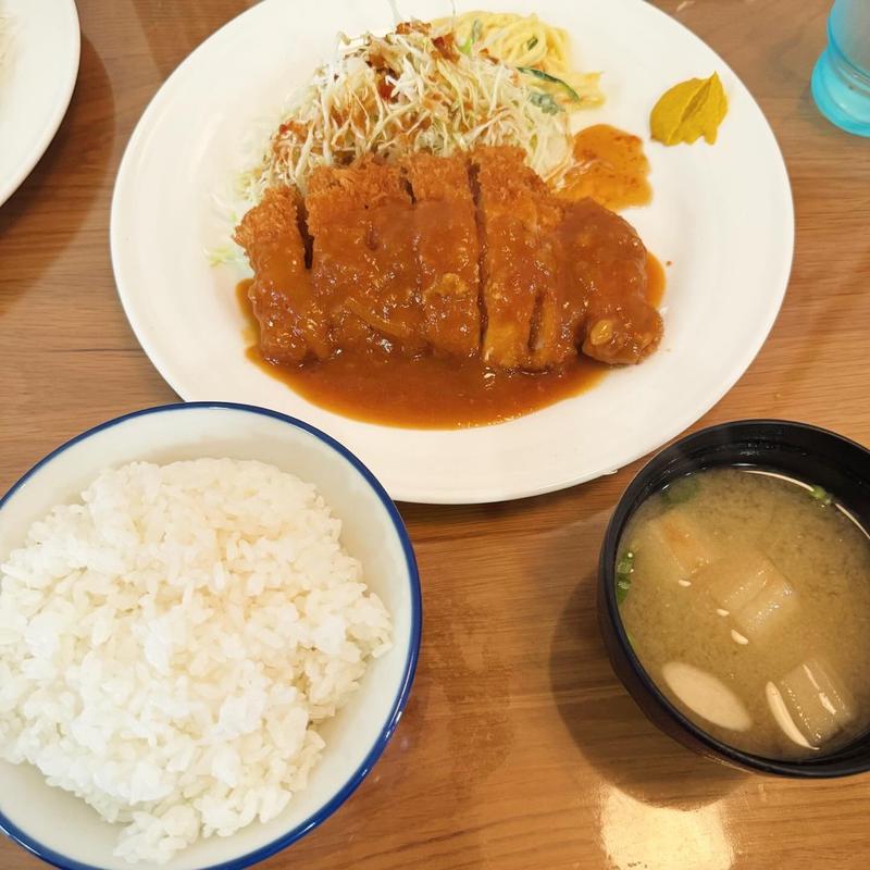 とんかつ定食(どんQ 並木店 （どんきゅー）)