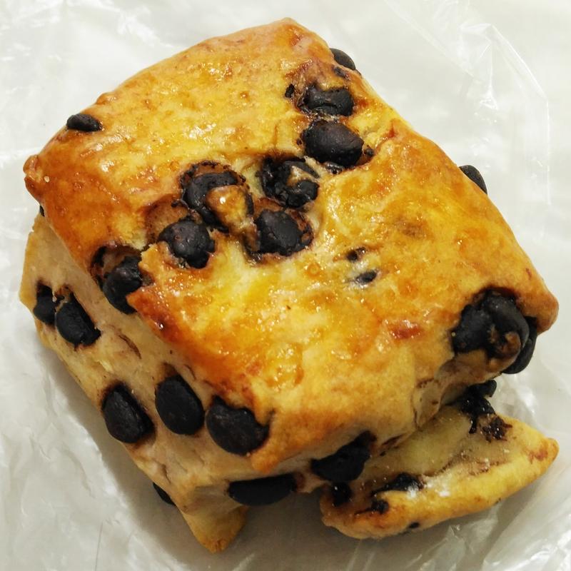 米粉でしっとりスコーン（チョコ）(アールベイカー(R-Baker) エキュート品川)