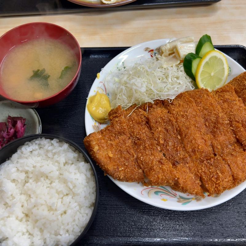 特番とんかつ定食(かつ美食堂)