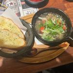 鶏ホルモンのアヒージョ