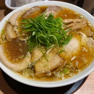 肉中華そば(中華そばHIKAEME)