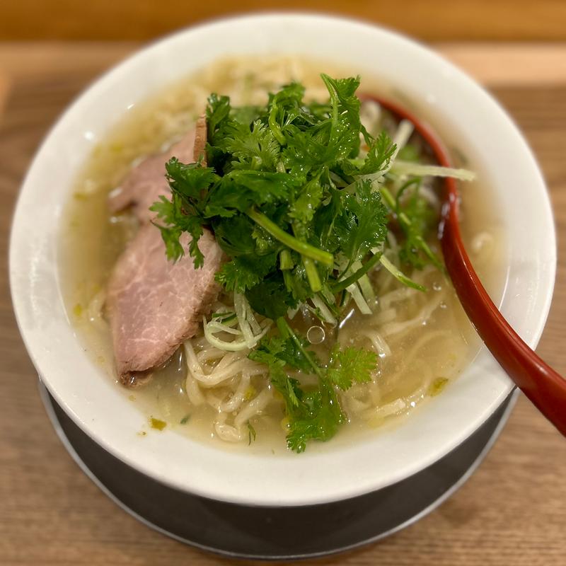 青唐辛子の冷やし麵(麺や七彩)