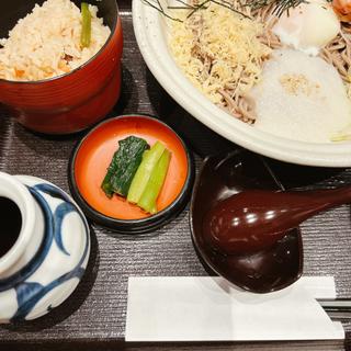 冷し月見山かけそば定食(信州そば処 そじ坊 梅田ハービスプラザ店)