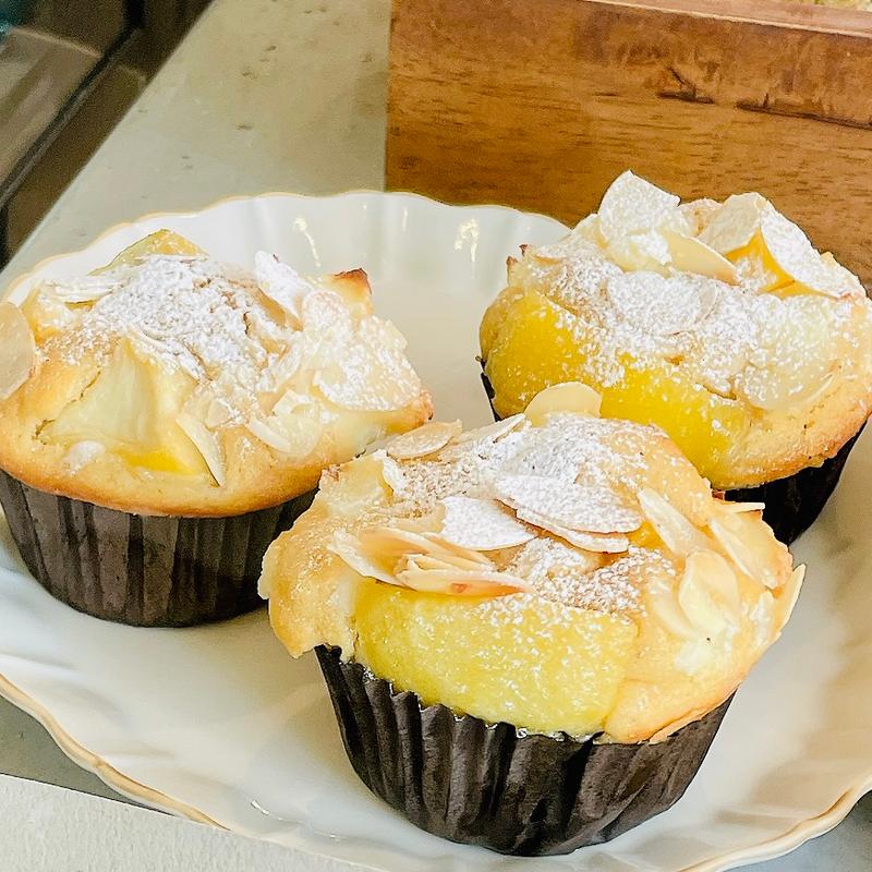 りんごとクリームチーズ(カフェ ポロン（Pollon）)