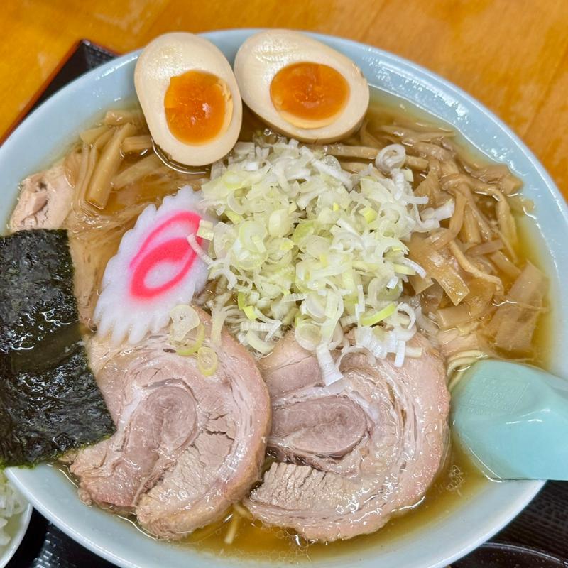 手打ちチャーシュー中華そば＋味玉(中華そば 香十)