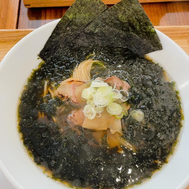 煮干しそば　しょうゆ(中華そば 鶴亀)