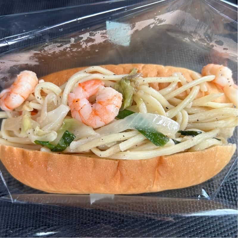 えび塩焼きそばコッペ(コッペパン専門店 ManaKoma マナコマ)