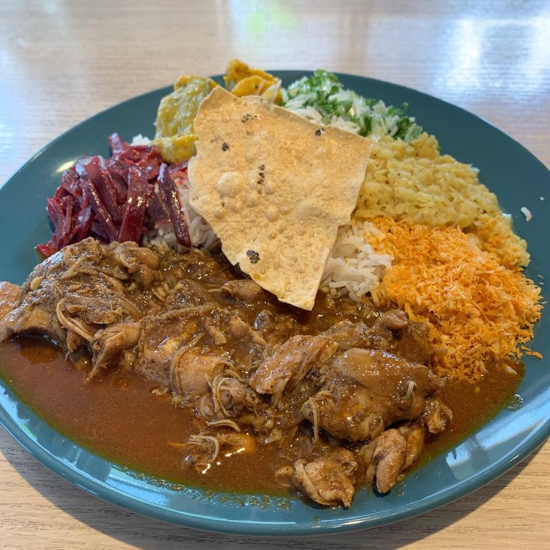 スリランカスタイルプレート(ロイヤルグリーン レストラン＆バー)