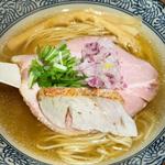 金目鯛中華そば(地鶏と金目鯛 中華そば 導)