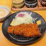 とろ旨ロースかつ定食180g