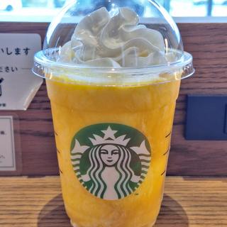 マンゴートロピカルフルーツフラペチーノ(スターバックスコーヒー 蔦屋書店 和歌山市民図書館店)
