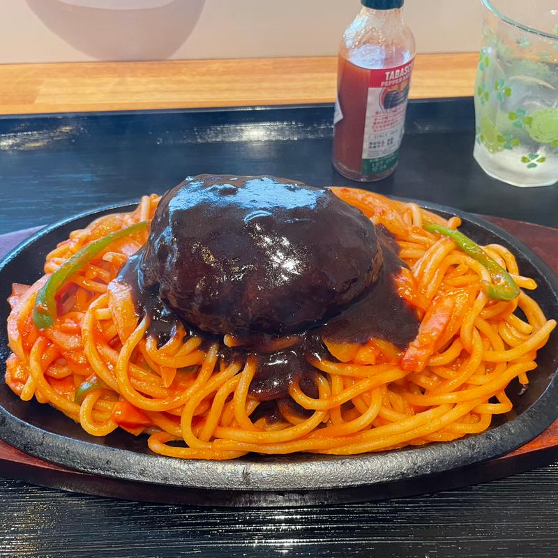 ナポバーグ(ハンバーグ＆ナポリタン専門店 Fusion)