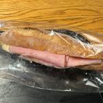 ボンレスハムとブリーチーズ(ル･プチメック 日比谷店)