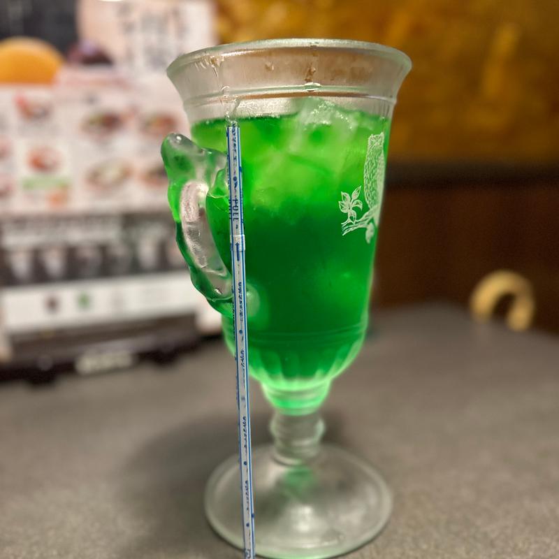 メロンソーダびっくりサイズ(びっくりドンキー 瓜破店)