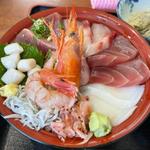 魚河岸丸天丼　（あら汁付）(魚河岸 丸天 魚河岸店)