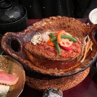 和風ハンバーグキノコソース(キッチン菜胡野家（なごやか）)