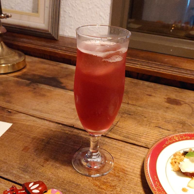 自家製ブルーベリー酒(綴る、)