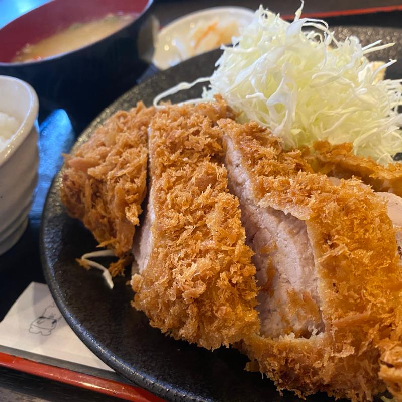 極厚ひれ定食(とんかつとん吉)