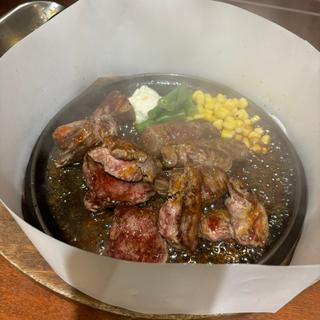 肉の日ミックスロックステーキ300g(鉄板王国 西新宿店)